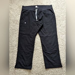 Figs Kade Cargo scrub pants